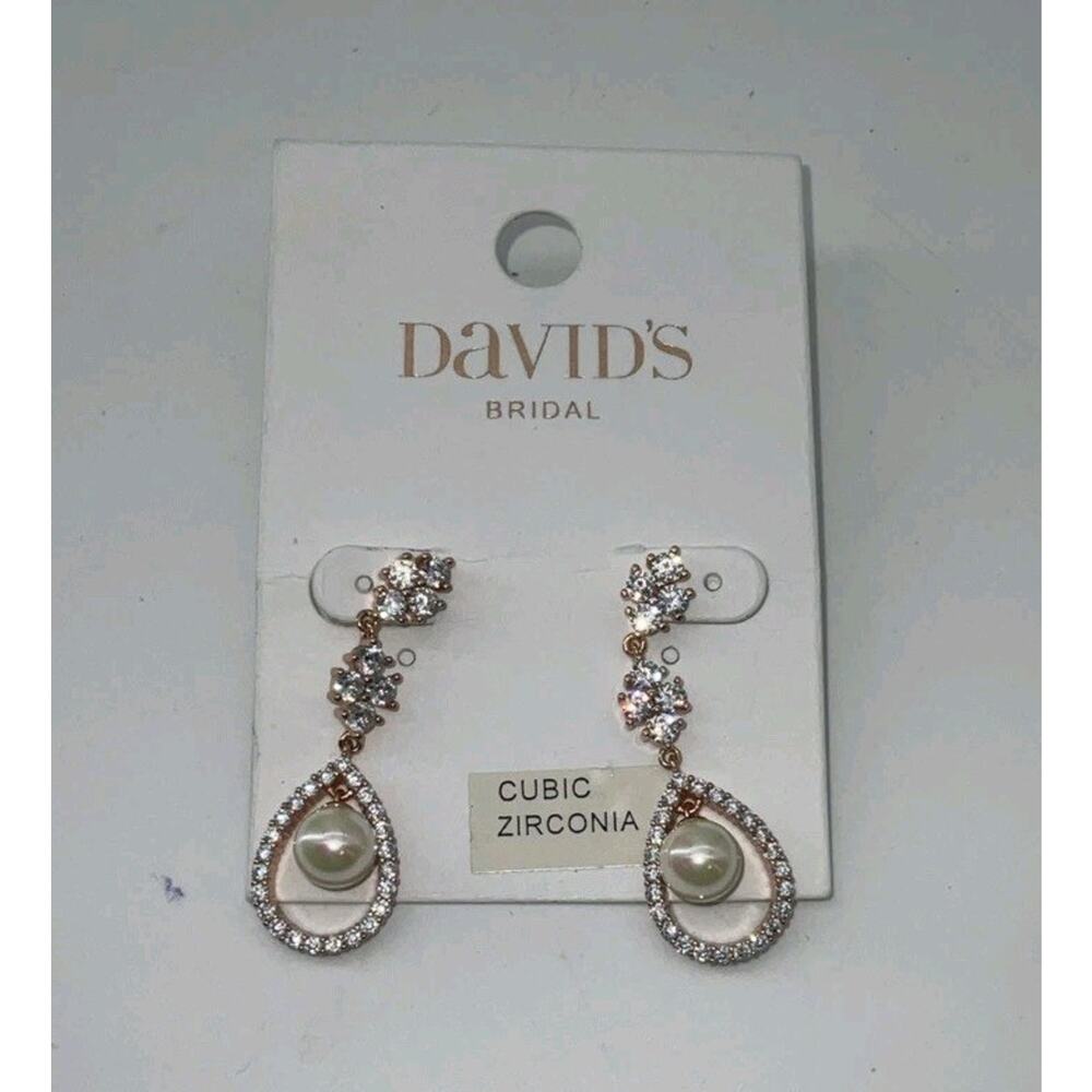Davids Bridal Zirconia Rose Gold Style .Earring Brand New